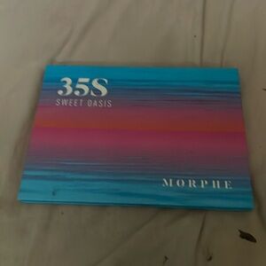 Morphe 35S Sweet Oasis